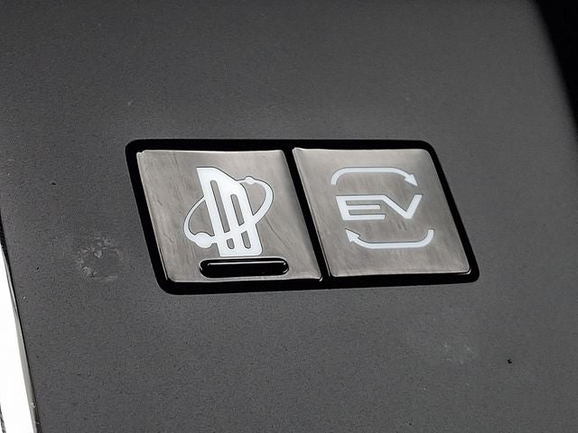 2023 Mitsubishi Outlander PHEV Base