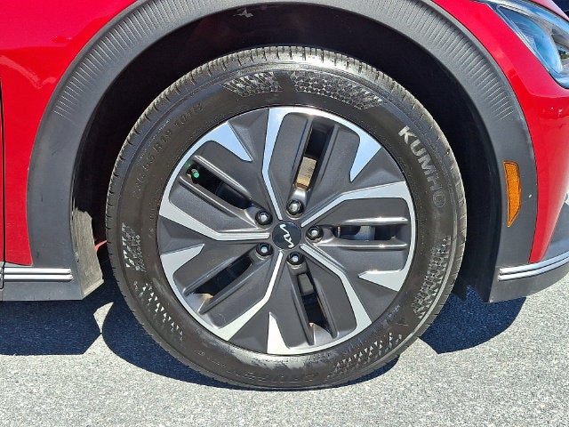 2024 Kia EV6 Light