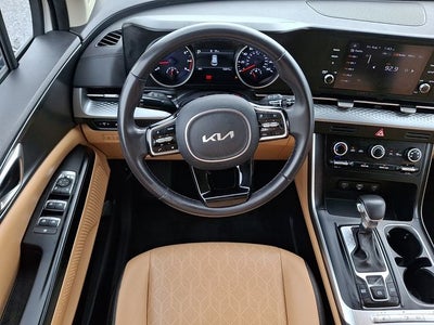 2024 Kia Carnival LX