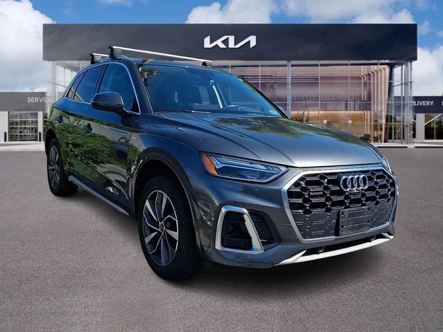 2023 Audi Q5 45 S line Premium quattro