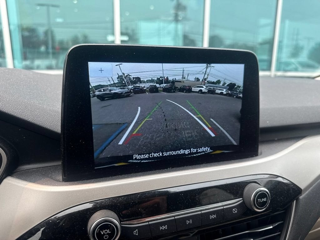 2021 Ford Escape SE