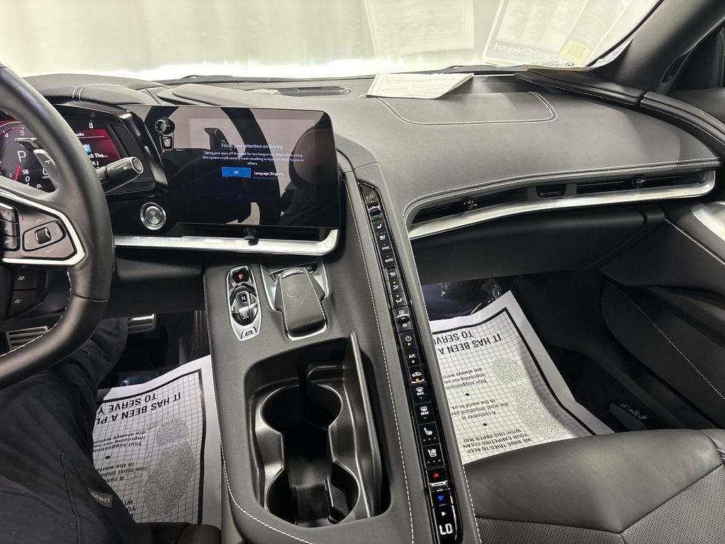 2024 Chevrolet Corvette Stingray 2LT