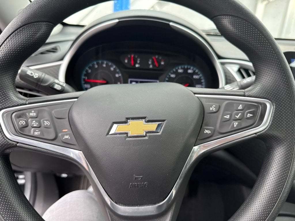 2023 Chevrolet Malibu LS