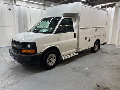 2016 Chevrolet Express Cutaway 3500 3500 Van 139"