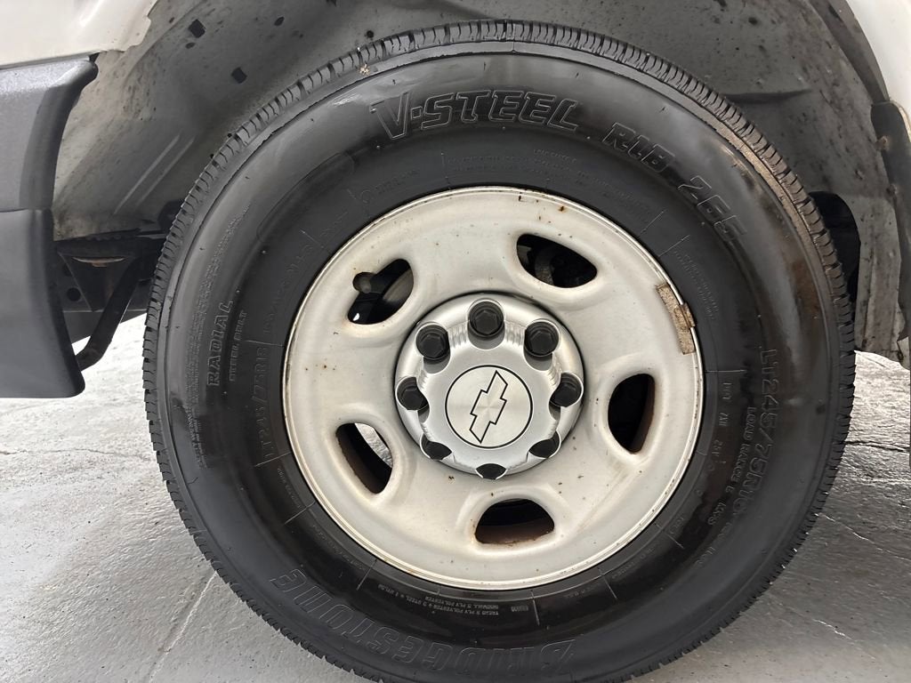 2016 Chevrolet Express Cutaway 3500 3500 Van 139"