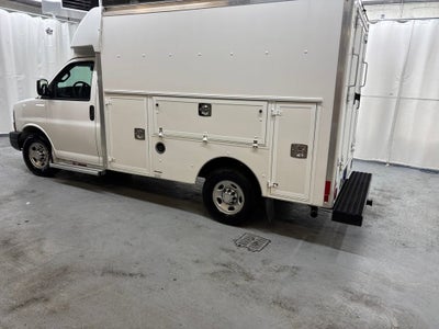 2016 Chevrolet Express Cutaway 3500 3500 Van 139"