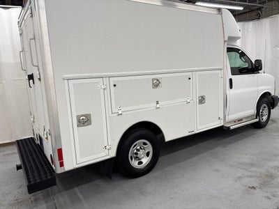 2016 Chevrolet Express Cutaway 3500 3500 Van 139"