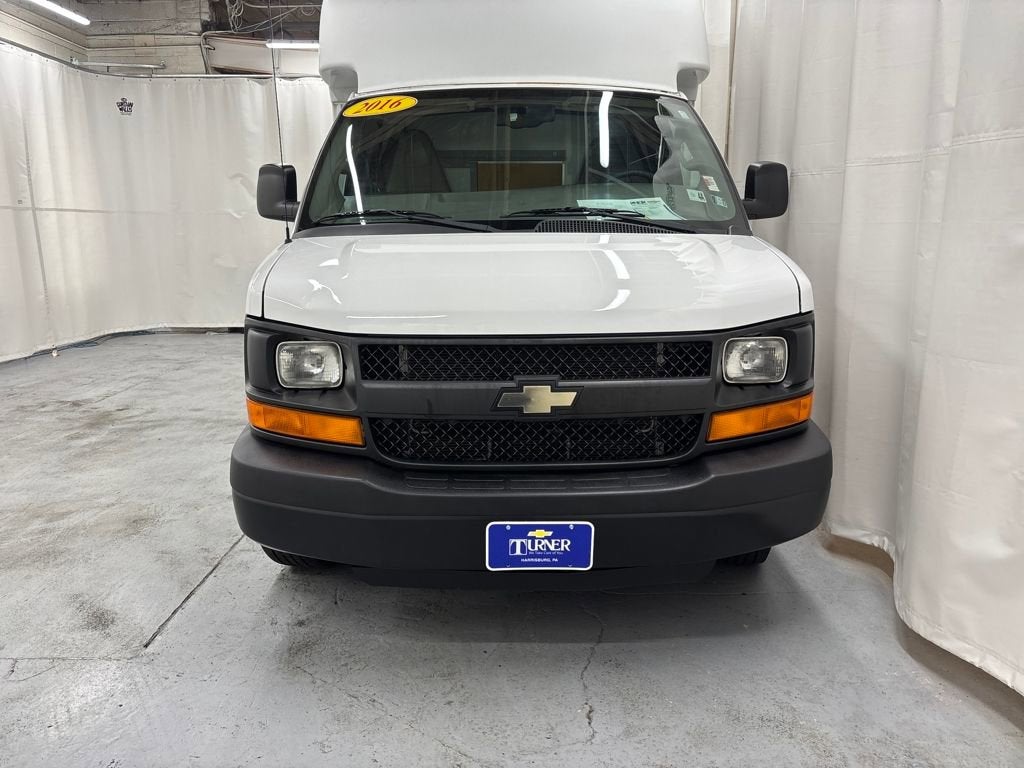 2016 Chevrolet Express Cutaway 3500 3500 Van 139"