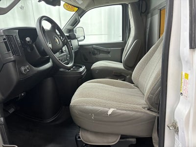 2016 Chevrolet Express Cutaway 3500 3500 Van 139"