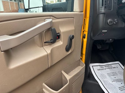 2016 Chevrolet Express Cutaway 3500 3500 Van 139"