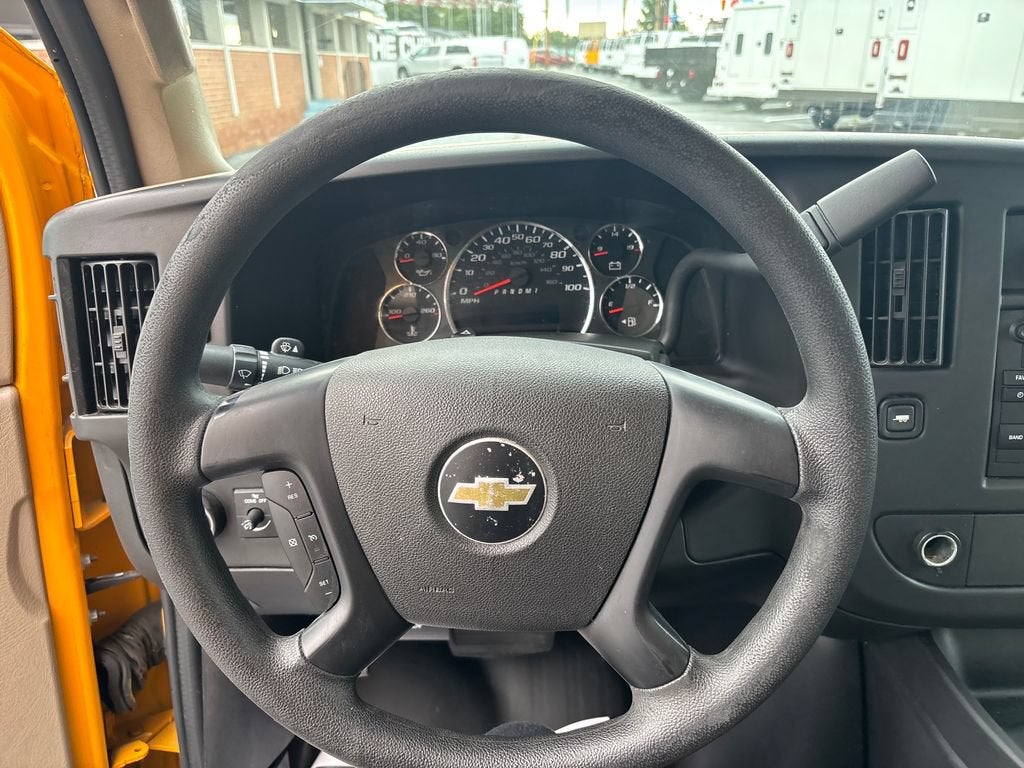 2016 Chevrolet Express Cutaway 3500 3500 Van 139"