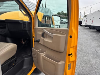 2016 Chevrolet Express Cutaway 3500 3500 Van 139"