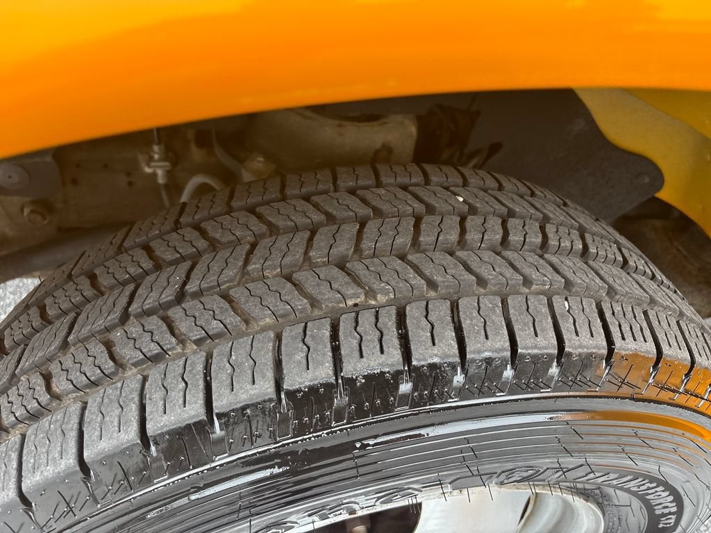 2016 Chevrolet Express Cutaway 3500 3500 Van 139"