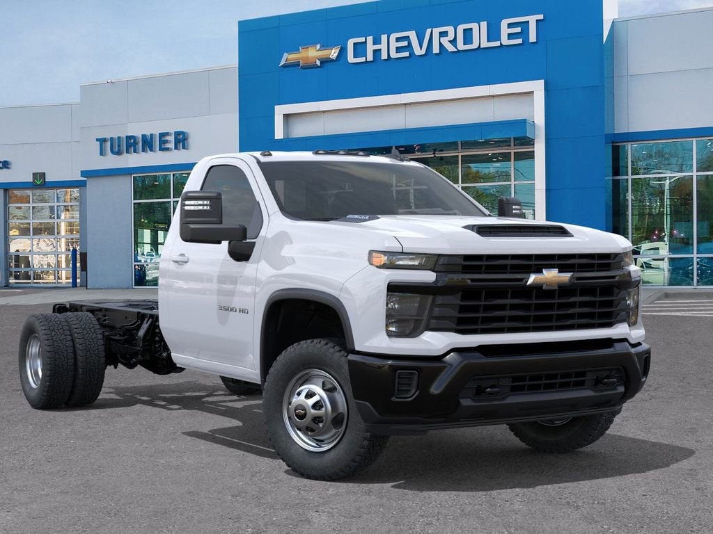 2025 Chevrolet Silverado 3500 HD Chassis Cab Work Truck