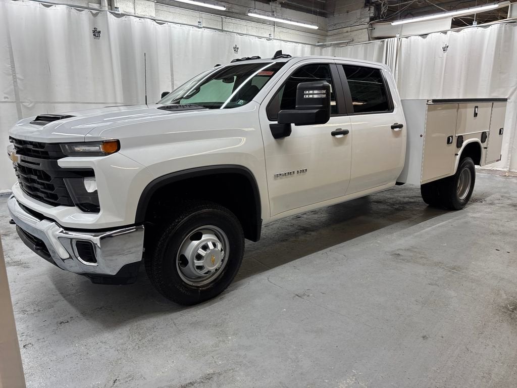 2026 Chevrolet Silverado 3500 HD Chassis Cab Work Truck