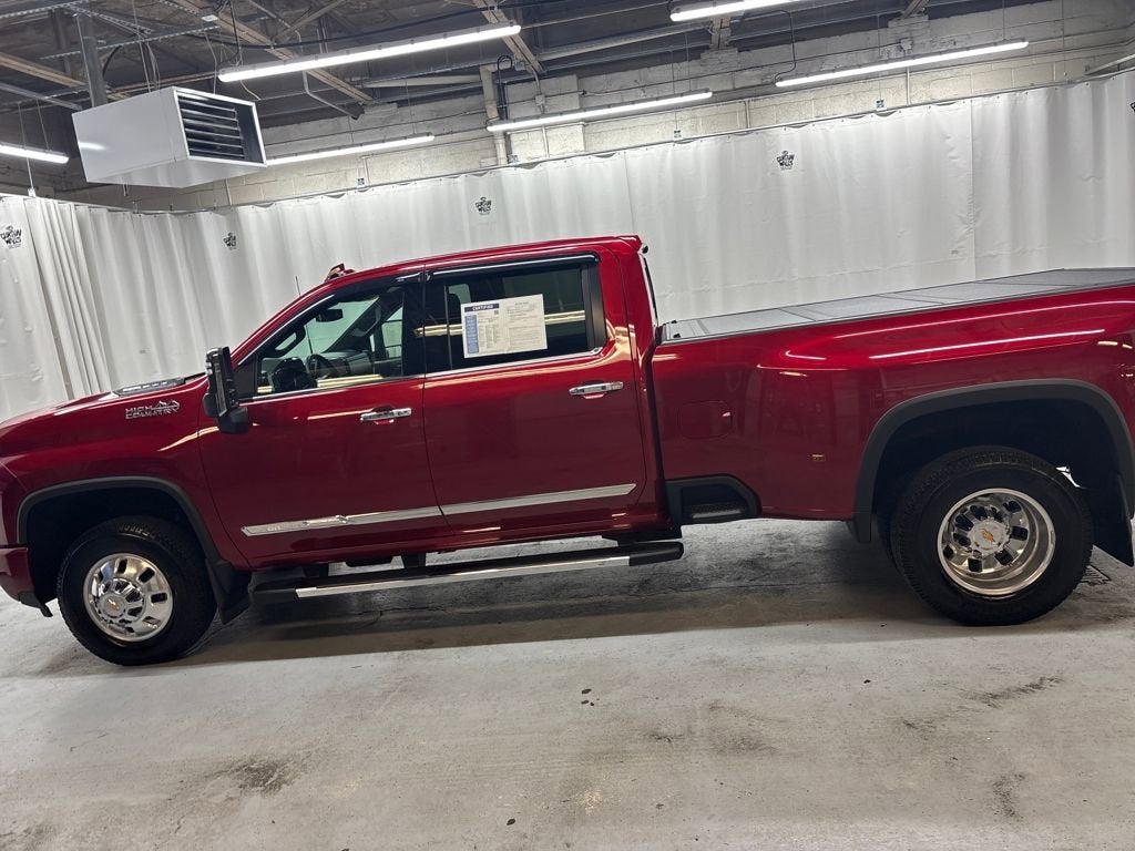 2025 Chevrolet Silverado 3500 HD High Country