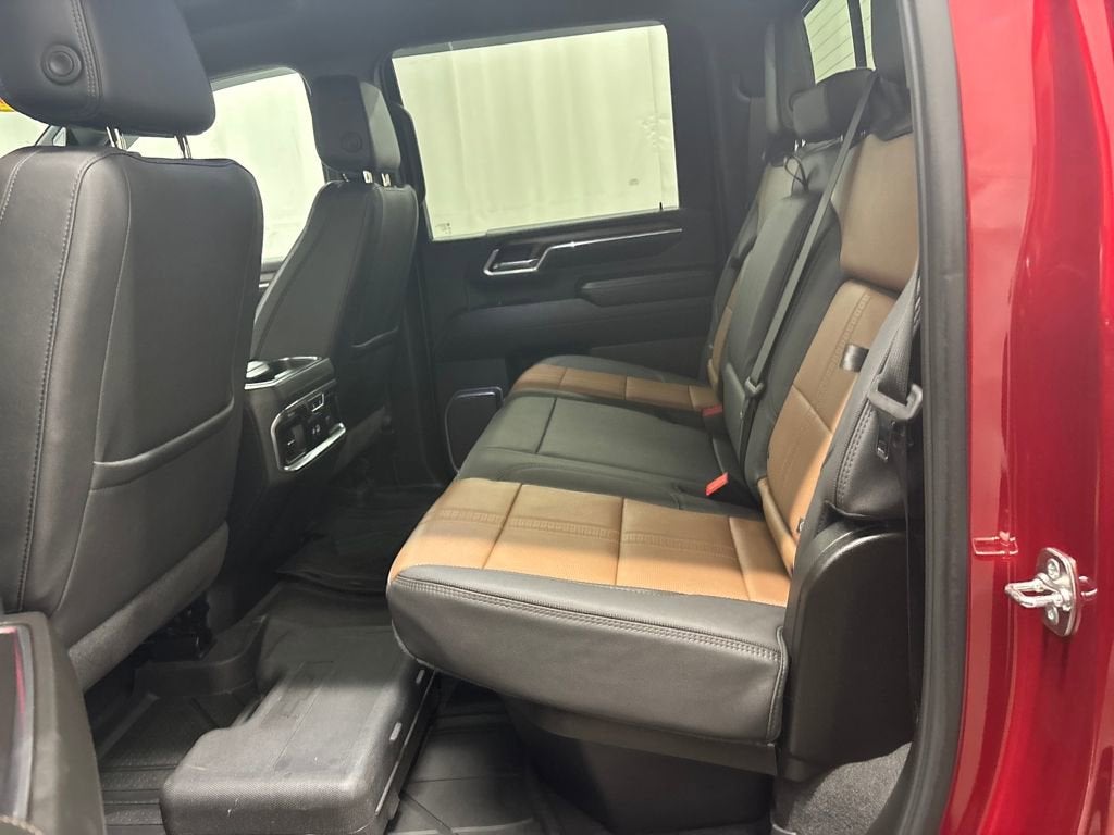 2025 Chevrolet Silverado 3500 HD High Country