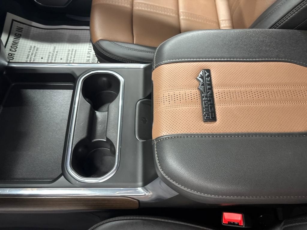 2025 Chevrolet Silverado 3500 HD High Country