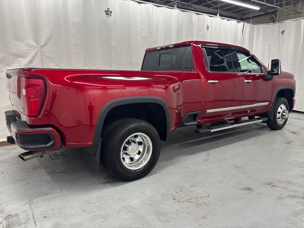 2025 Chevrolet Silverado 3500 HD High Country