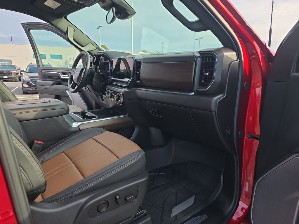 2025 Chevrolet Silverado 3500 HD High Country