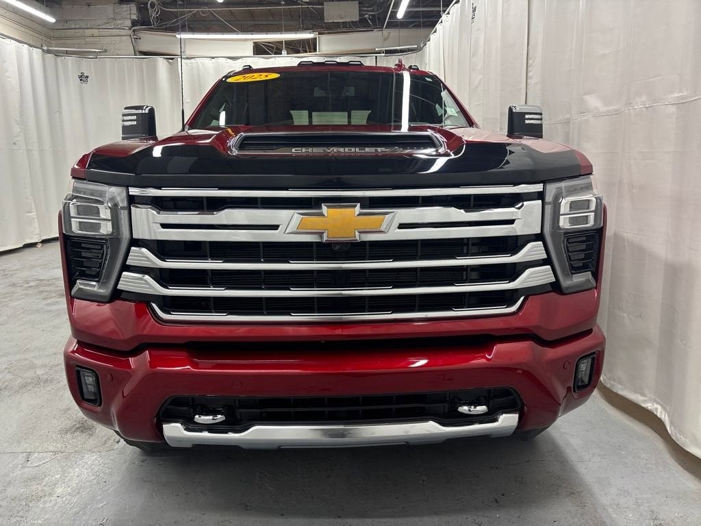 2025 Chevrolet Silverado 3500 HD High Country