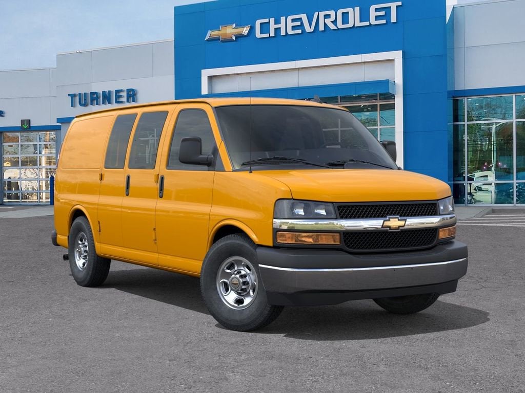2025 Chevrolet Express Cargo WT