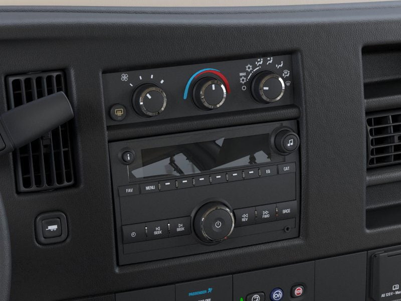 2025 Chevrolet Express Cargo WT