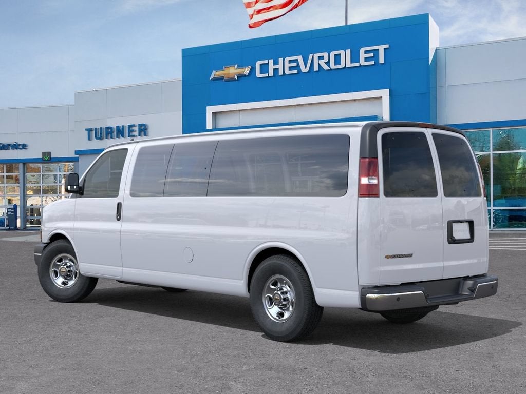 2025 Chevrolet Express Cargo WT