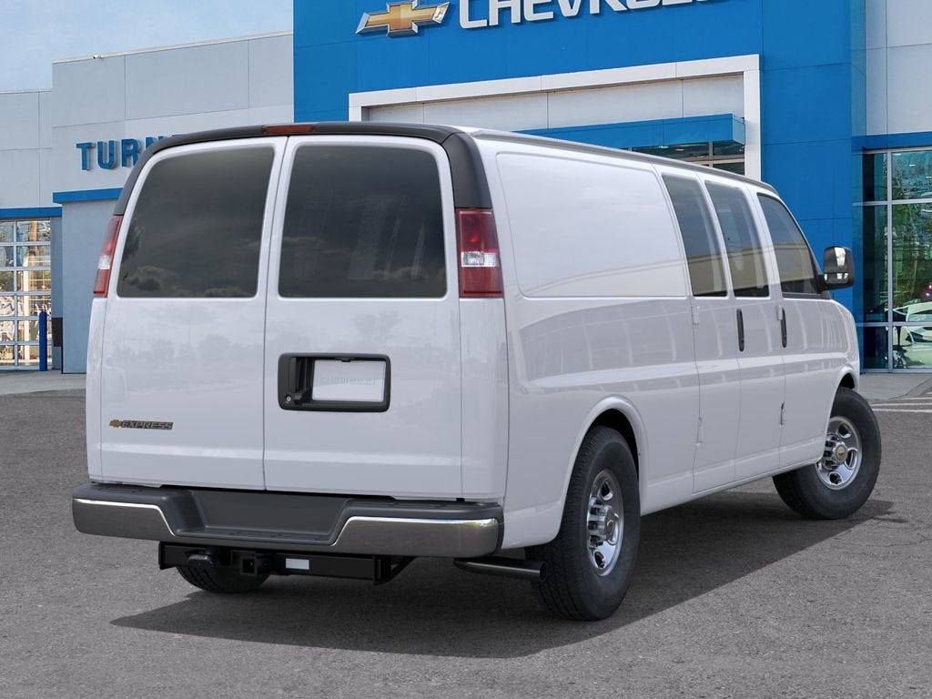 2025 Chevrolet Express Cargo WT