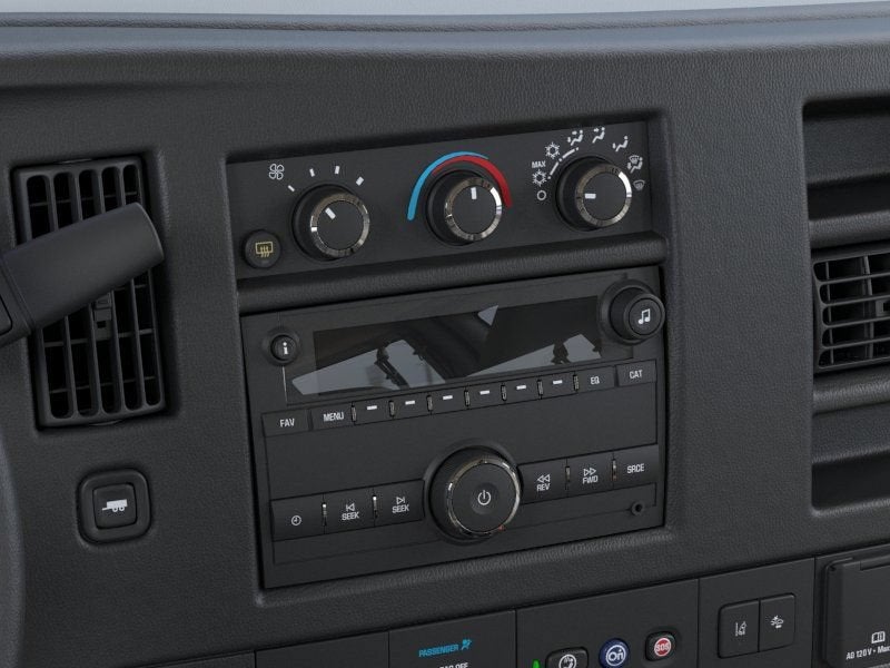 2025 Chevrolet Express Cargo WT