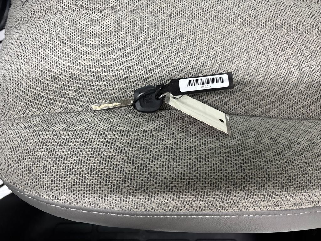 2024 Chevrolet Express Cargo 3500 WT