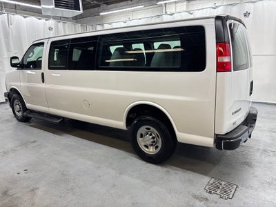 2024 Chevrolet Express Cargo 3500 WT