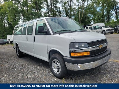 2024 Chevrolet Express Cargo 3500 WT