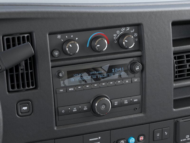 2024 Chevrolet Express Cargo 3500 WT