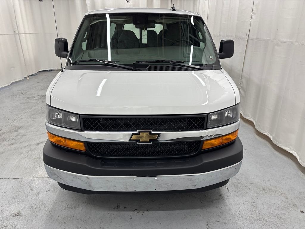 2024 Chevrolet Express Cargo 3500 WT