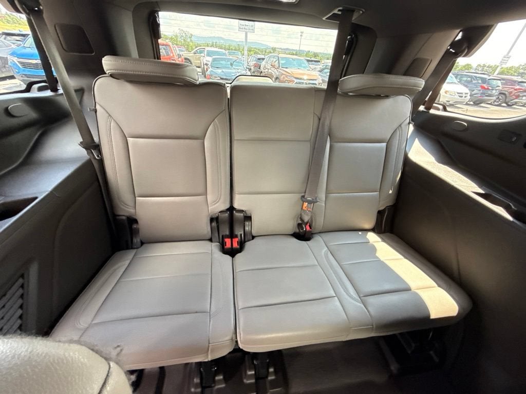 2022 GMC Yukon SLT
