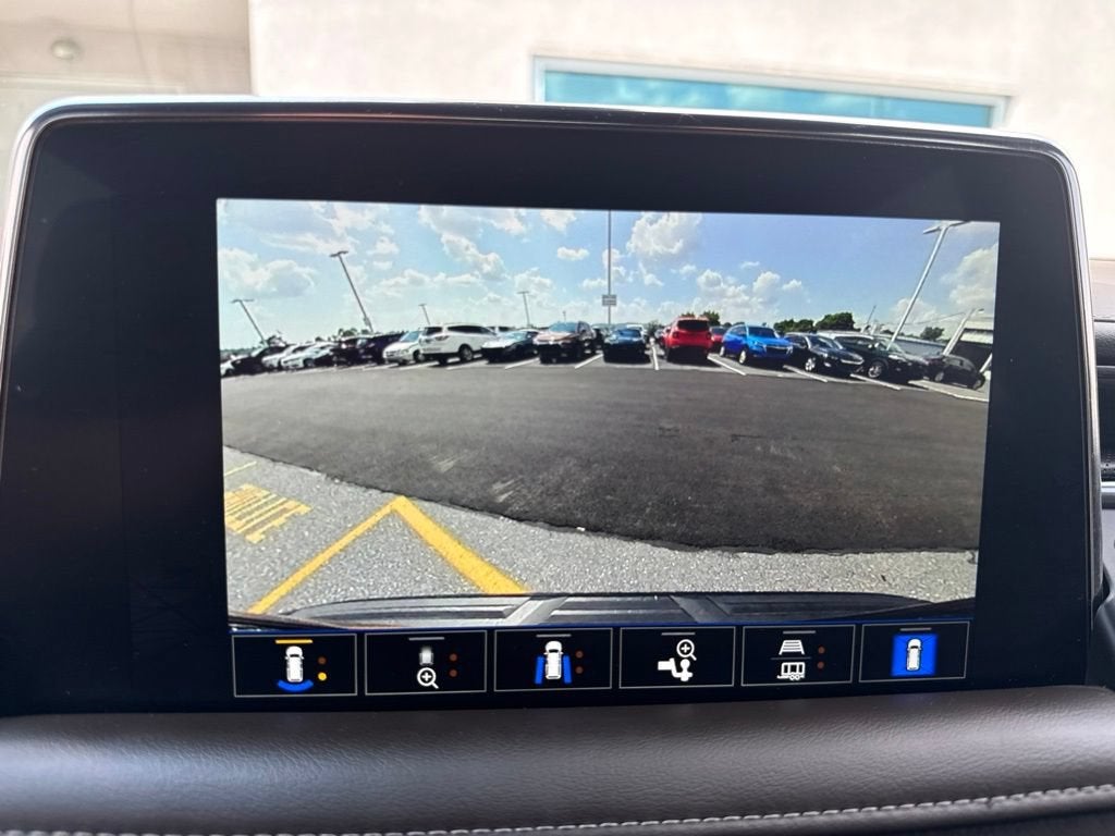 2022 GMC Yukon SLT