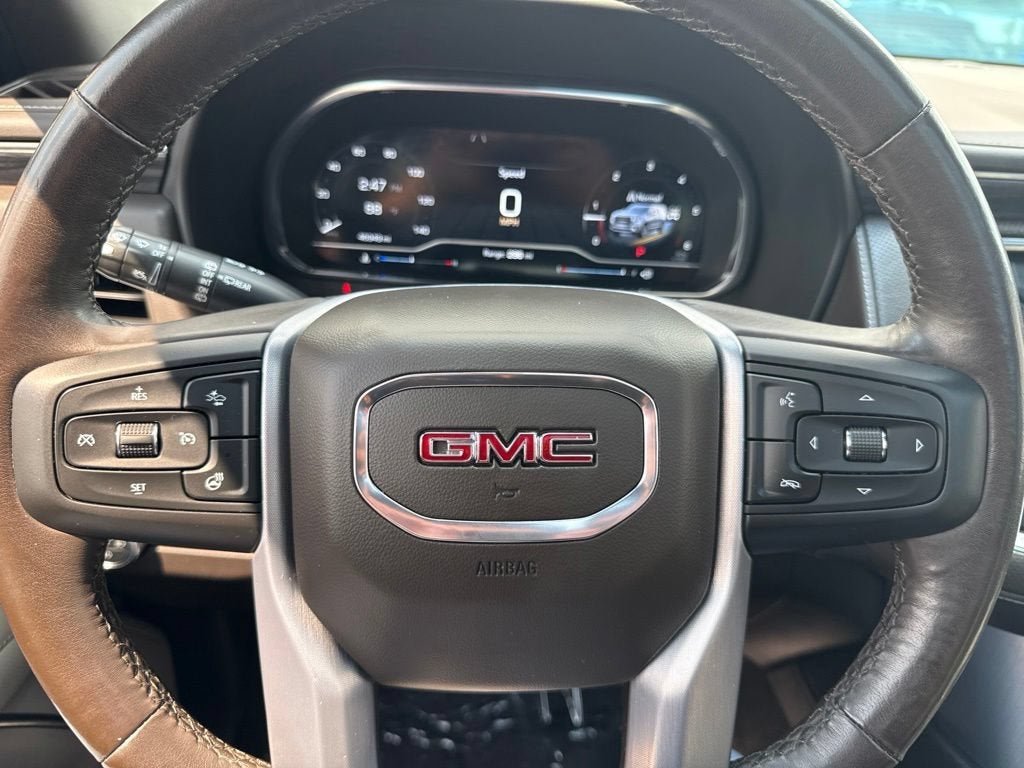 2022 GMC Yukon SLT