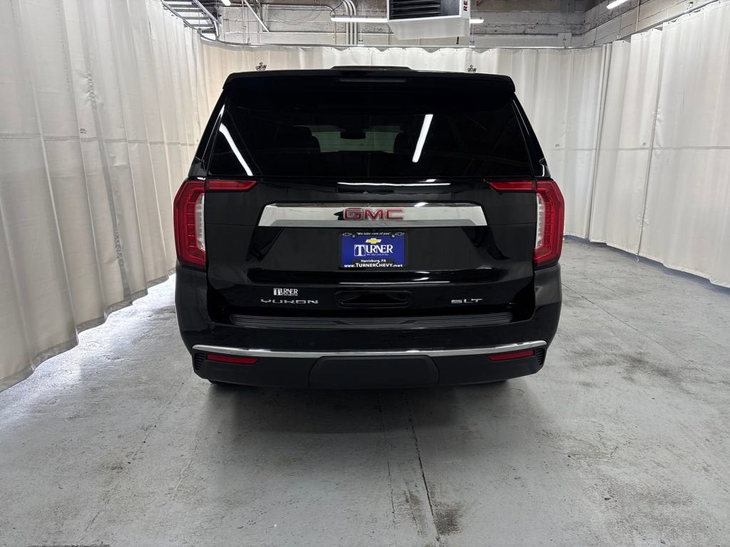 2023 GMC Yukon SLT