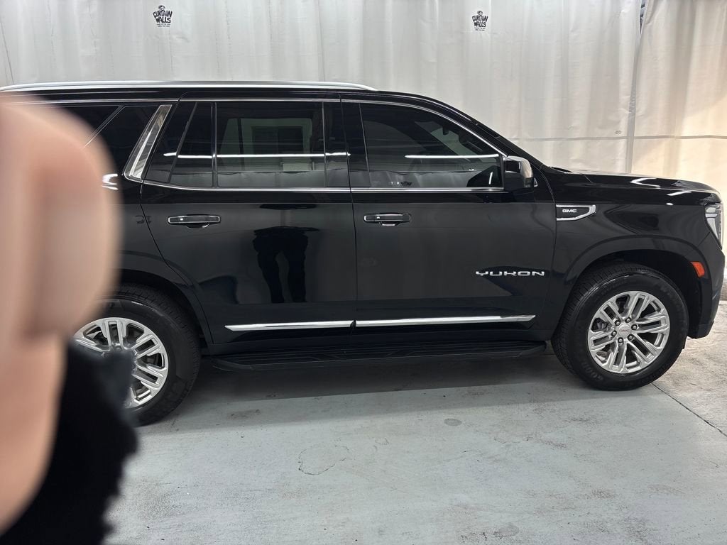 2023 GMC Yukon SLT