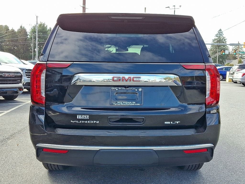 2023 GMC Yukon SLT