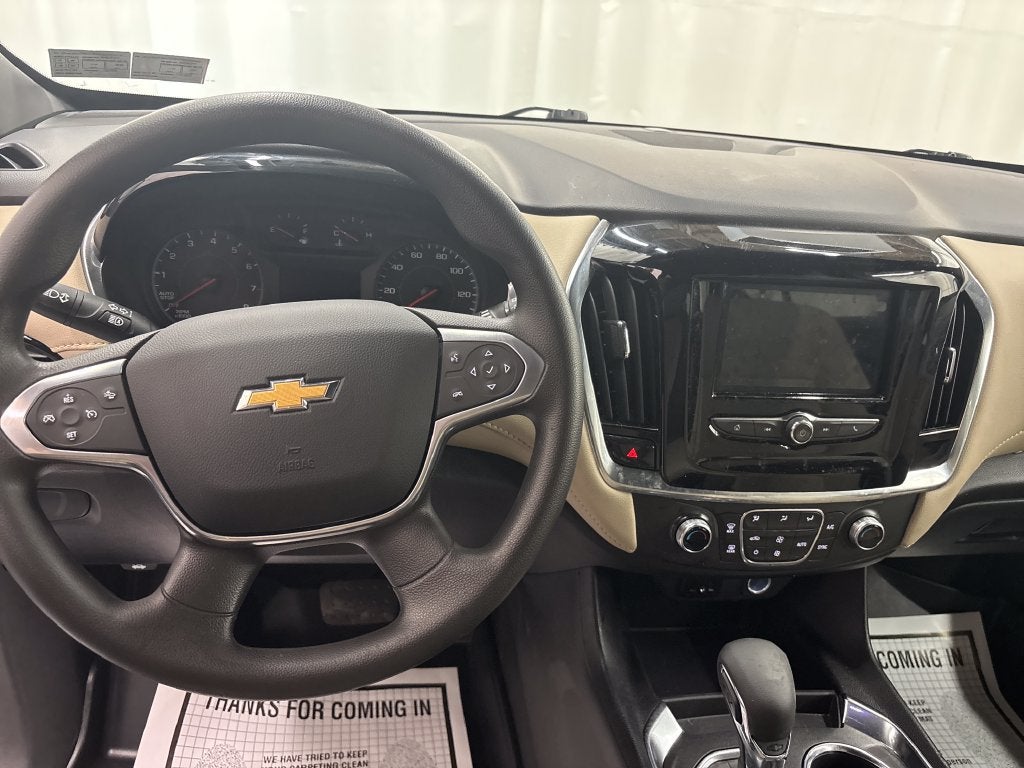 2023 Chevrolet Traverse LS