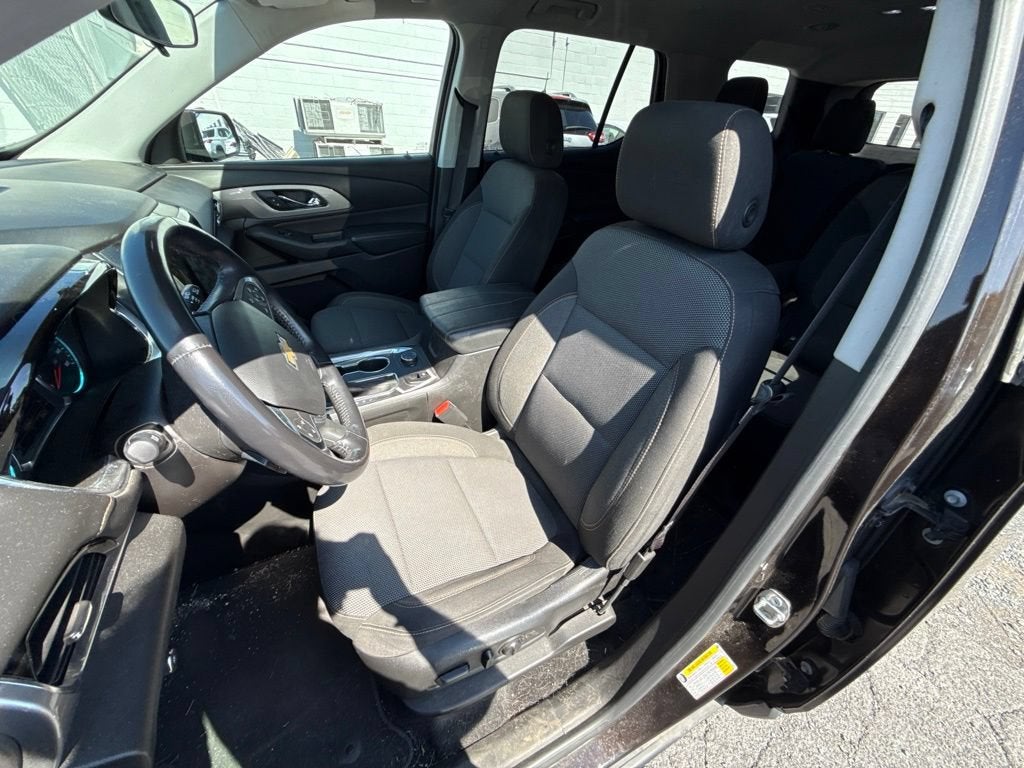 2018 Chevrolet Traverse LT Cloth