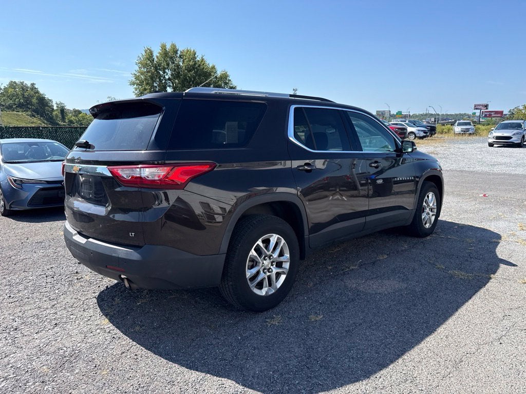 2018 Chevrolet Traverse LT Cloth