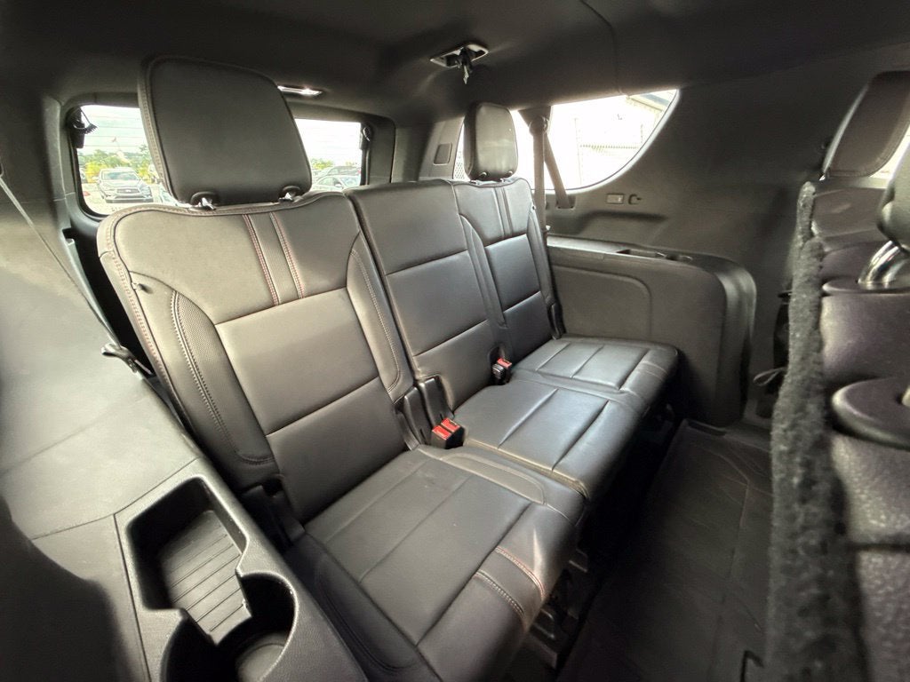 2021 Chevrolet Suburban RST