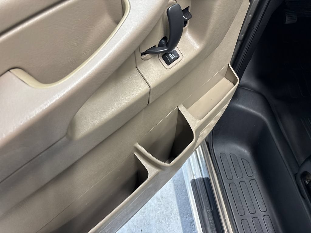 2014 Chevrolet Express Passenger 3500 LS