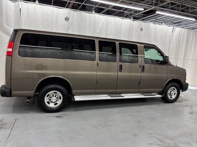 2014 Chevrolet Express Passenger 3500 LS