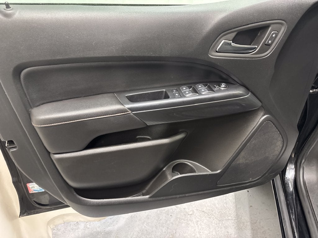 2022 GMC Canyon AT4 - Cloth
