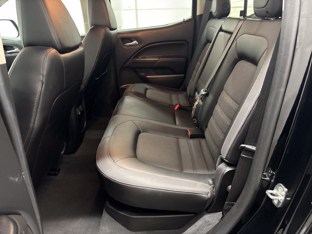 2022 GMC Canyon AT4 - Cloth