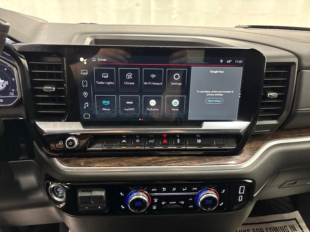 2025 GMC Sierra 1500 Elevation